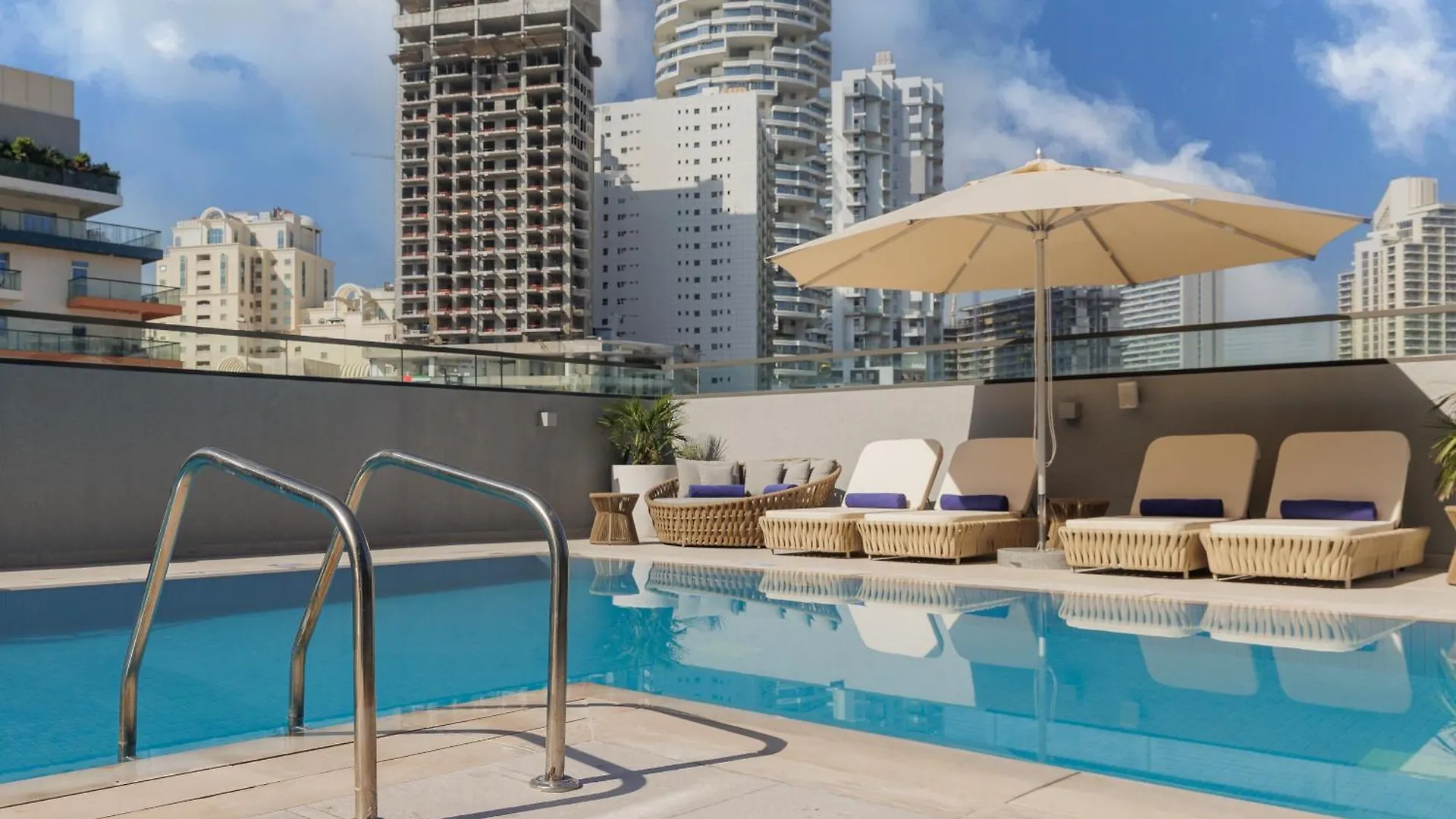 Hotel Avalon Dubai Jumeirah Village, By The First Collection