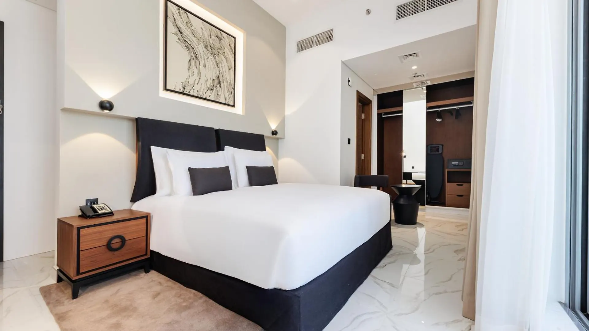 Hotel Avalon Dubai Jumeirah Village, By The First Collection 3*,  Verenigde Arabische Emiraten